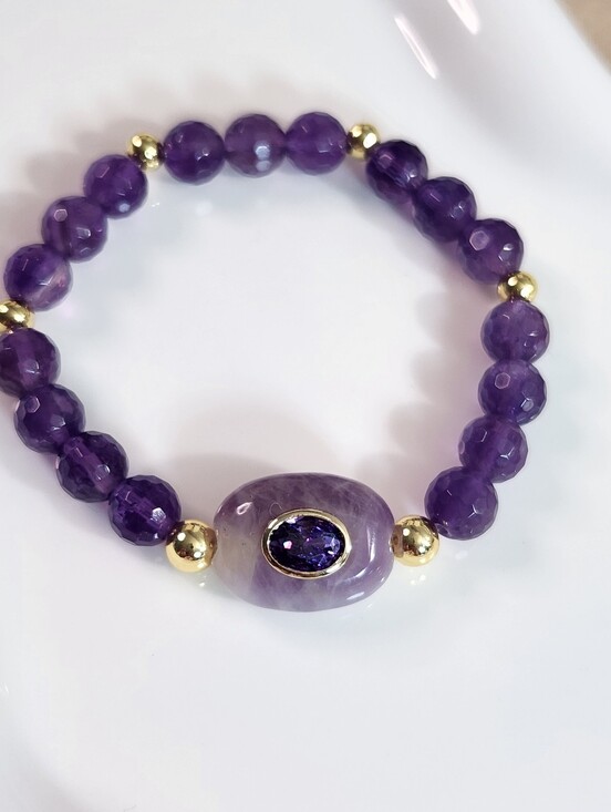 Jewelry - Amethyst Beaded Bracelet